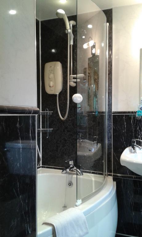 Thorpe Green House Vegetarian Bed & Breakfast ロビン・フッズ・ベイ 部屋 写真